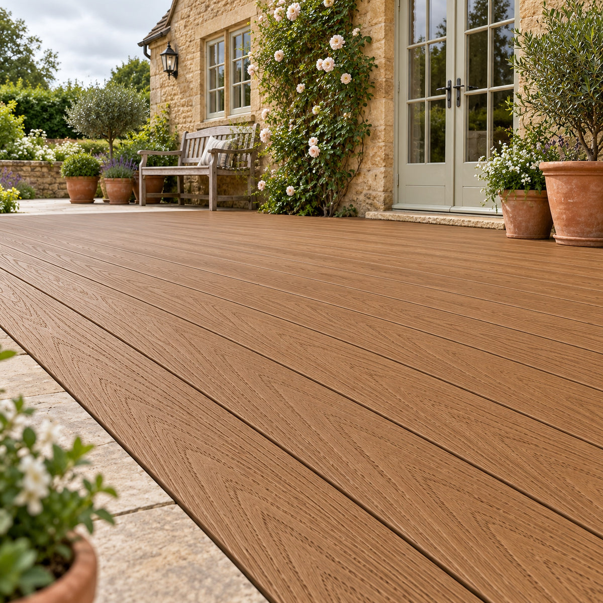 Teak Prestige standard decking — different projects — installed detail visualisation